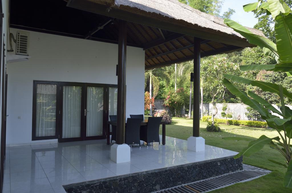 Villa Danison Umeanyar Exterior foto